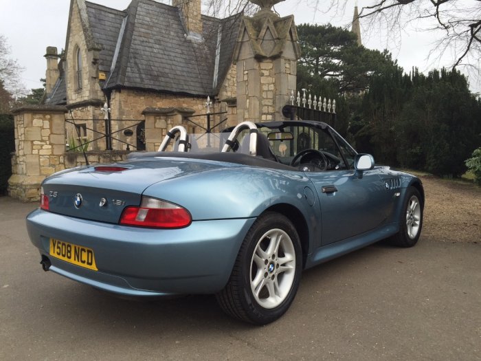 BMW Z3 1.9 8V 2dr Convertible Petrol Blue