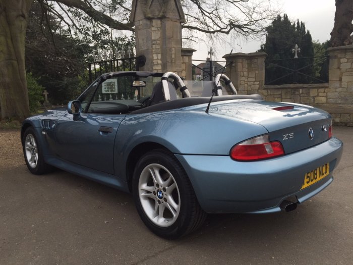BMW Z3 1.9 8V 2dr Convertible Petrol Blue