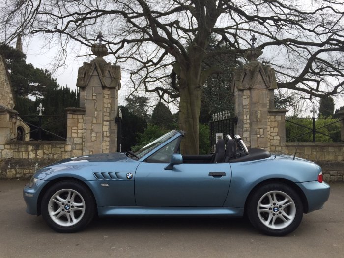 BMW Z3 1.9 8V 2dr Convertible Petrol Blue
