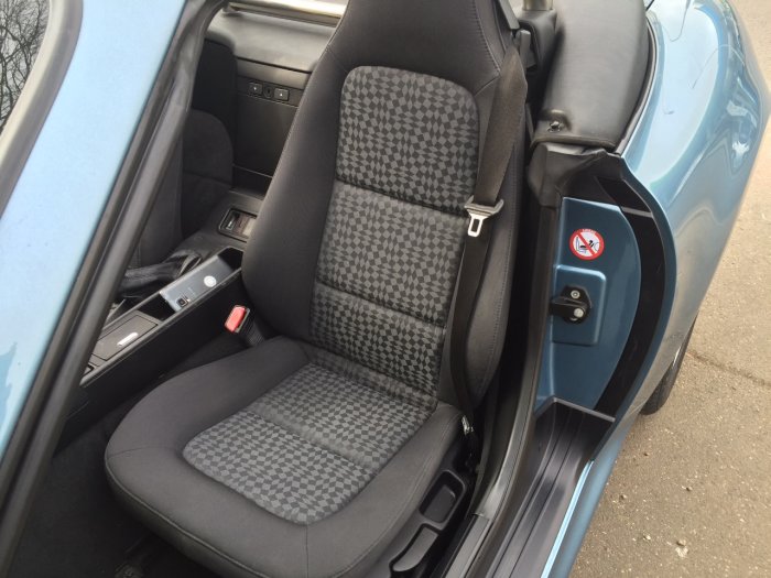 BMW Z3 1.9 8V 2dr Convertible Petrol Blue