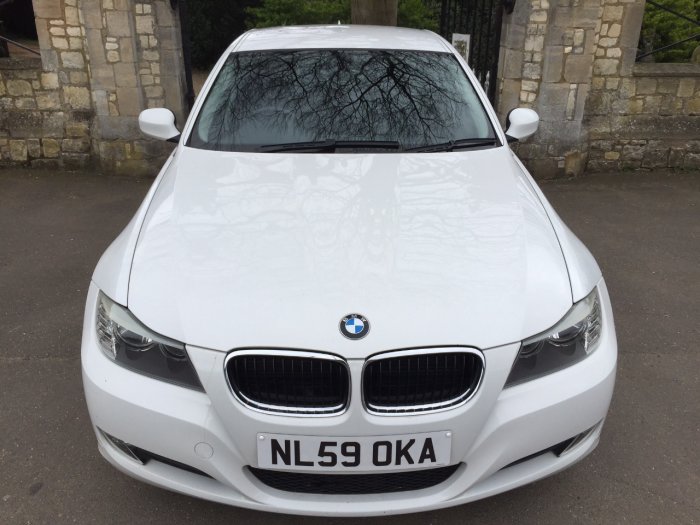 BMW 3 Series 2.0 318i SE 4dr Saloon Petrol White