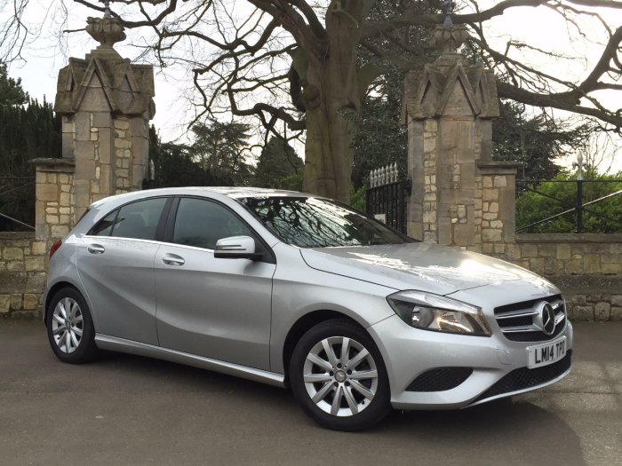 Mercedes-Benz A Class 1.6 A180 BlueEFFICIENCY SE 5dr Hatchback Petrol Silver