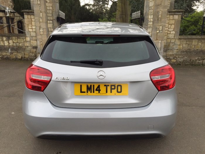 Mercedes-Benz A Class 1.6 A180 BlueEFFICIENCY SE 5dr Hatchback Petrol Silver