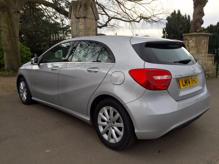 Mercedes-Benz A Class 1.6 A180 BlueEFFICIENCY SE 5dr Hatchback Petrol Silver