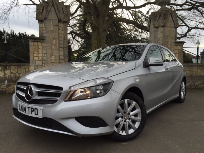 Mercedes-Benz A Class 1.6 A180 BlueEFFICIENCY SE 5dr Hatchback Petrol Silver