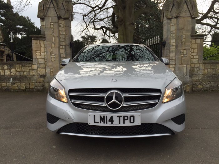 Mercedes-Benz A Class 1.6 A180 BlueEFFICIENCY SE 5dr Hatchback Petrol Silver