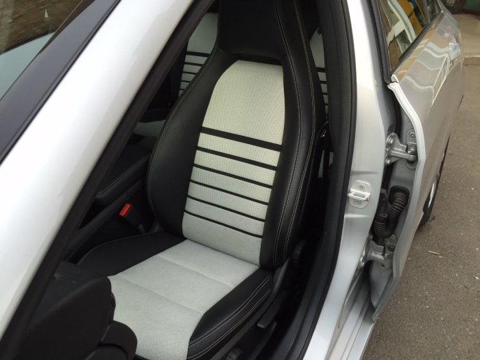 Mercedes-Benz A Class 1.6 A180 BlueEFFICIENCY SE 5dr Hatchback Petrol Silver