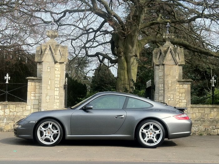 Porsche 911 3.6 2dr Tiptronic S Coupe Petrol Meteor Grey