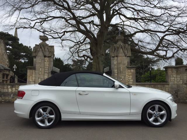 2011 BMW 1 Series 2.0 118i Sport 2dr convertible