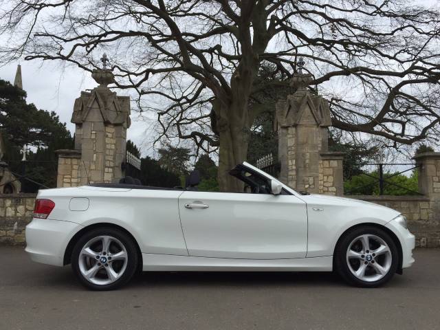 2011 BMW 1 Series 2.0 118i Sport 2dr convertible