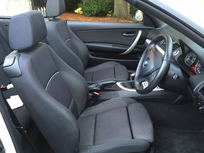 BMW 1 Series 2.0 118i Sport 2dr convertible Convertible Petrol White