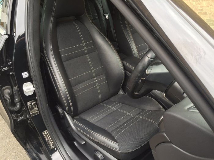 Mercedes-Benz A Class 1.6 A180 BlueEFFICIENCY Sport 5dr Hatchback Petrol Black