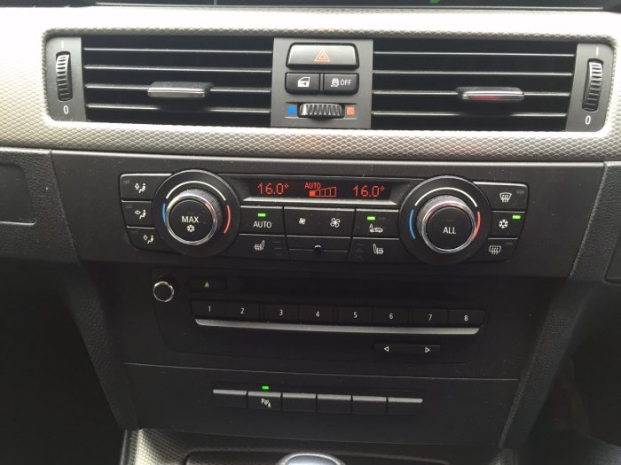 BMW 3 Series 3.0 330d Sport Plus 2dr Step Auto Coupe Diesel White