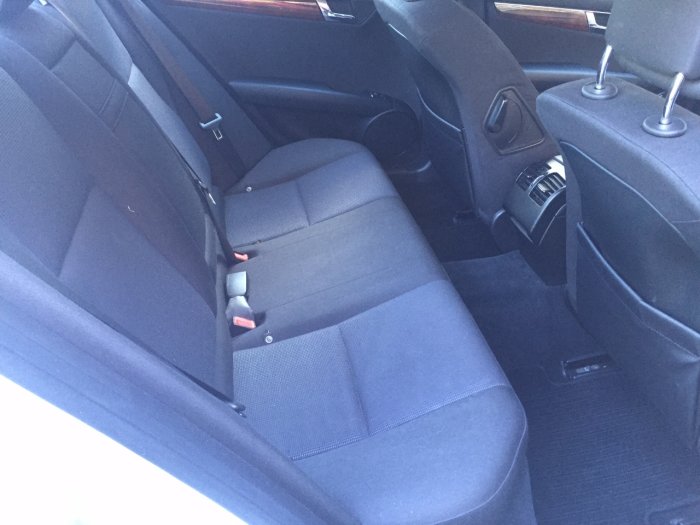 Mercedes-Benz C Class 2.1 C220 CDI SE 4dr Auto Saloon Diesel White