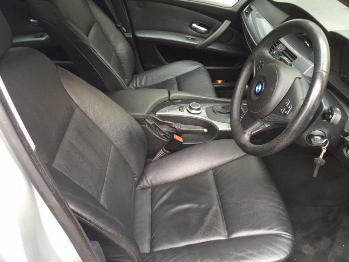 BMW 5 Series 2.0 520d SE 5dr Step Auto Estate Diesel Silver