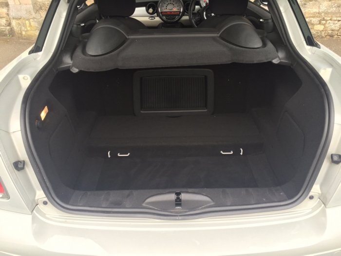Mini Coupe 1.6 Cooper 3dr Coupe Petrol White Silver