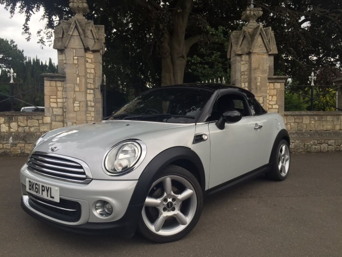 Mini Coupe 1.6 Cooper 3dr Coupe Petrol White Silver