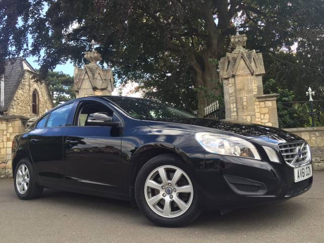 Volvo S60 2.0 D3 [163] ES 4dr Geartronic [Start Stop] Saloon Diesel Black