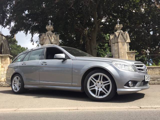 Mercedes-Benz C Class 2.1 C220 CDI BlueEFFICIENCY Sport 5dr Estate Diesel Grey