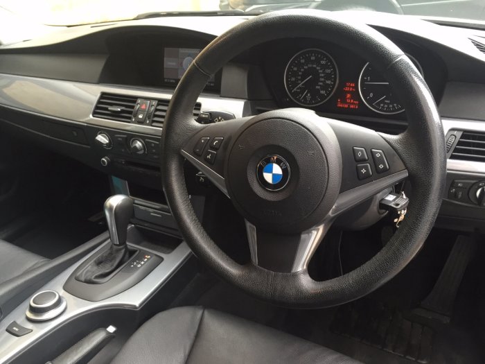 BMW 5 Series 2.0 520d SE 5dr Step Auto Estate Diesel Silver
