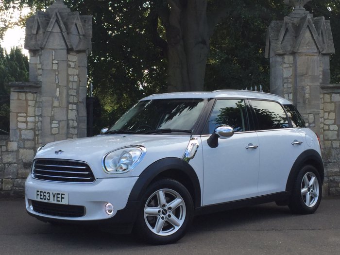 Mini Countryman 1.6 One D 5dr Hatchback Diesel White