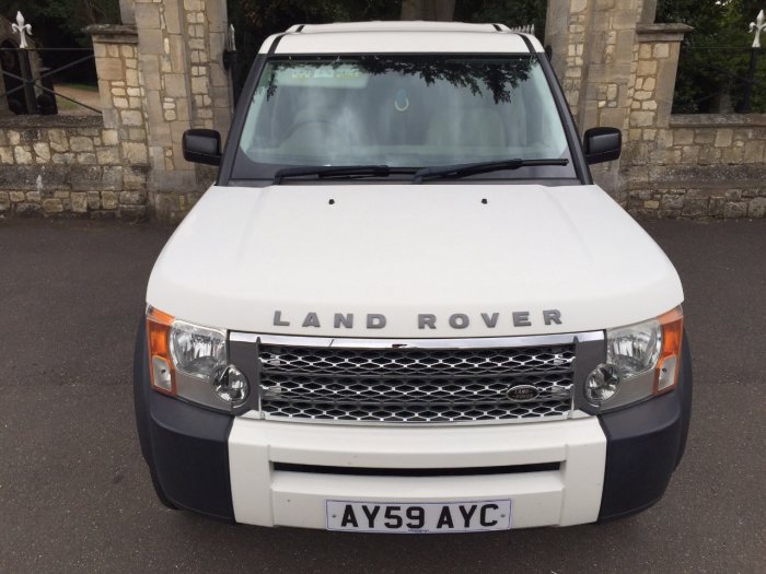 Land Rover Discovery 4.0 V6 Four Wheel Drive Petrol White