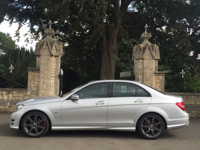 Mercedes-Benz C Class 2.1 C250 CDI BlueEFFICIENCY Sport 4dr Saloon Diesel Silver