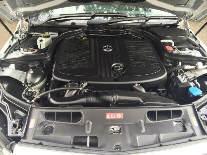 Mercedes-Benz C Class 2.1 C250 CDI BlueEFFICIENCY Sport 4dr Saloon Diesel Silver