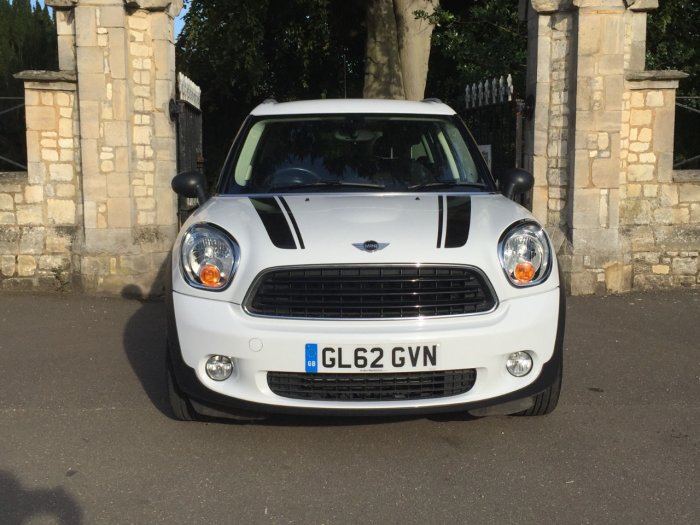 Mini Countryman 1.6 COUNTRYMAN ONE D PEPPER PACK Hatchback Diesel White