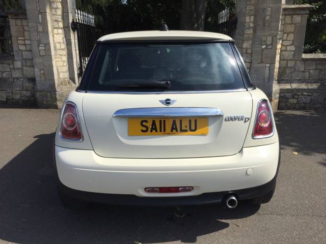 2011 Mini Hatchback 1.6 Cooper D 3dr