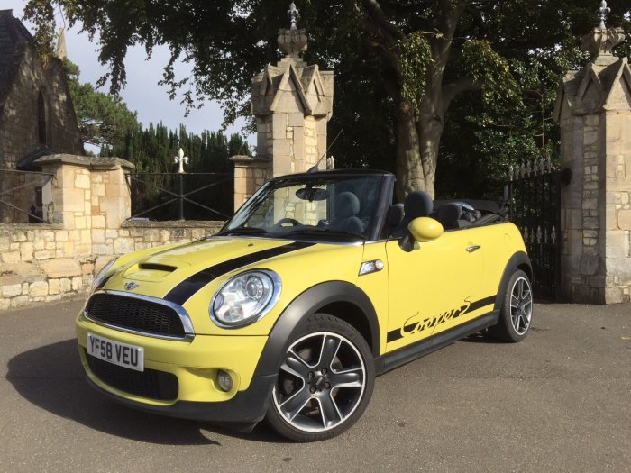 Mini Convertible 1.6 Cooper S 2dr Convertible Petrol Yellow