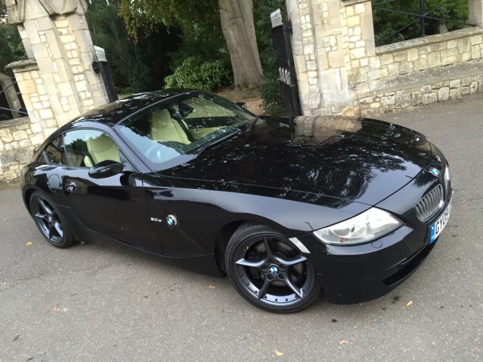 BMW Z4 3.0si Sport 2dr Coupe Petrol Black