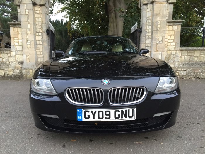 BMW Z4 3.0si Sport 2dr Coupe Petrol Black