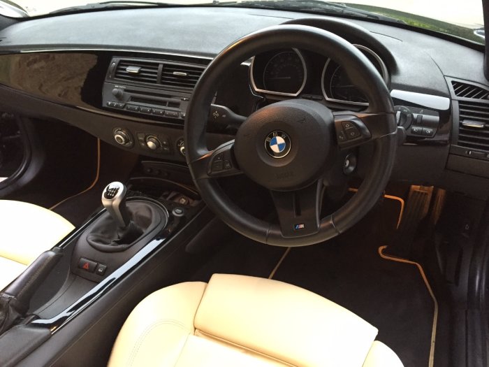 BMW Z4 3.0si Sport 2dr Coupe Petrol Black