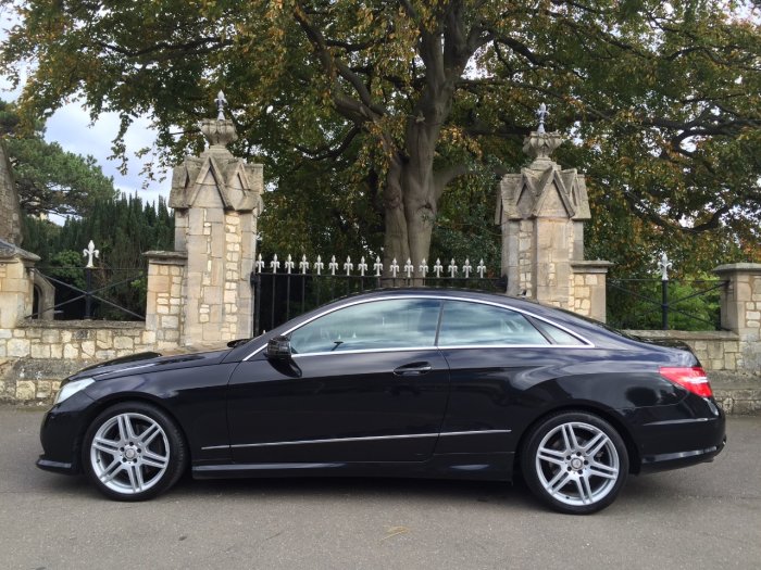 Mercedes-Benz E Class 3.0 E350 CDI BlueEFFICIENCY Sport 2dr Tip Auto Coupe Diesel Black
