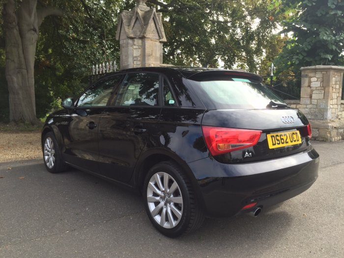 Audi A1 1.6 TDI Sport 5dr Hatchback Diesel Black