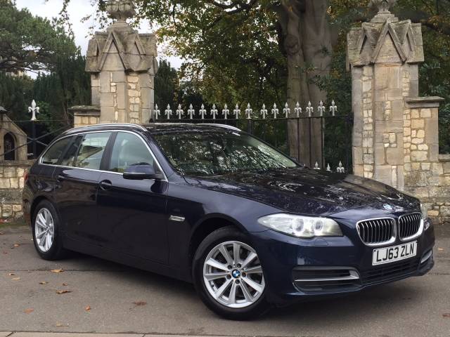 BMW 5 Series 2.0 520d SE 5dr Step Auto Estate Diesel Blue