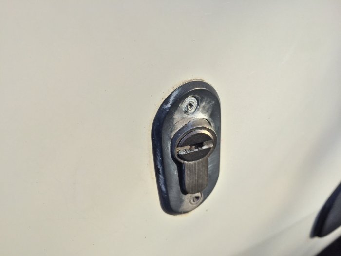 Vauxhall Combo 2300 1.6 CDTI 16V 105ps H1 Van Panel Van Diesel White