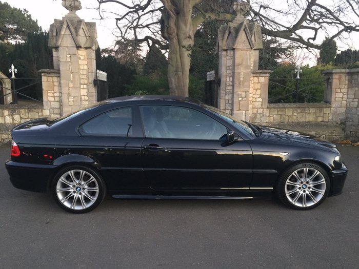 BMW 3 Series 2.5 325 Ci Sport 2dr Auto Coupe Petrol Black