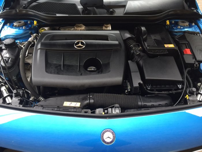 Mercedes-Benz A Class 1.5 A180 BLUEEFFICIENCY SPORT Hatchback Diesel South Seas Blue