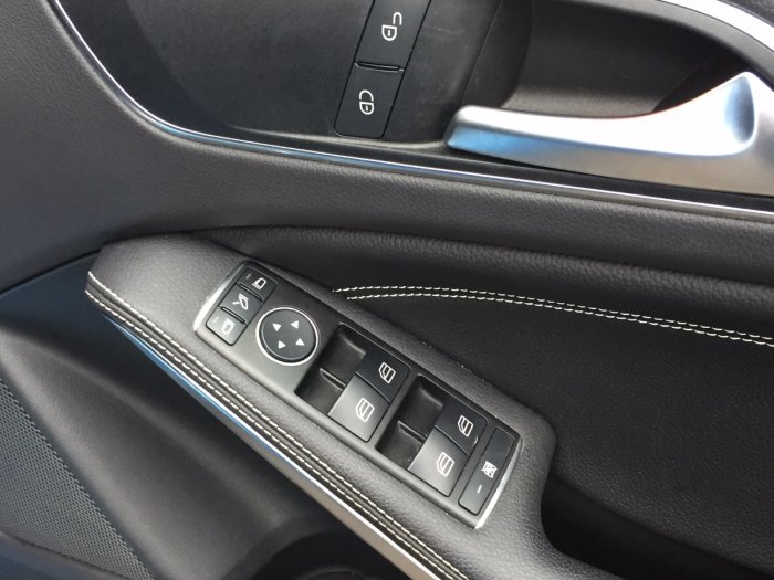 Mercedes-Benz A Class 1.5 A180 BLUEEFFICIENCY SPORT Hatchback Diesel South Seas Blue