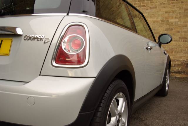 2014 Mini Hatchback 1.6 Cooper D 3dr