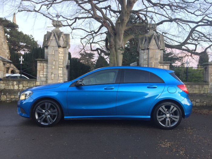 Mercedes-Benz A Class 1.5 A180 BLUEEFFICIENCY SPORT Hatchback Diesel South Seas Blue