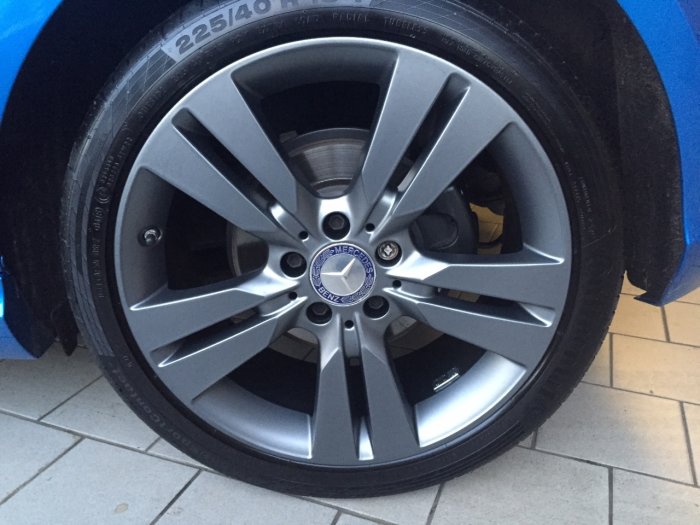 Mercedes-Benz A Class 1.5 A180 BLUEEFFICIENCY SPORT Hatchback Diesel South Seas Blue