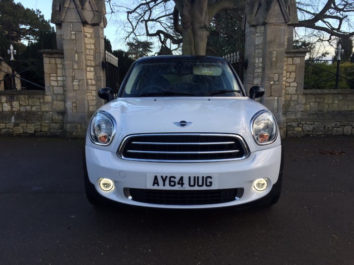 Mini Paceman 1.6 Cooper Chilli Pack 3dr Coupe Petrol White