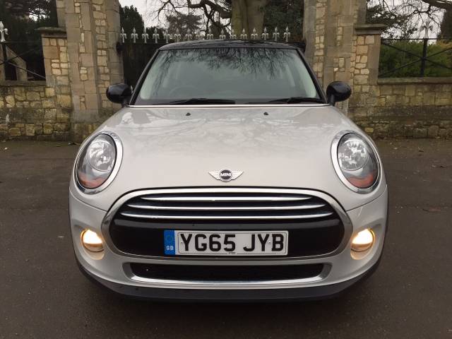 2015 Mini Hatchback 1.5 Cooper D 3dr