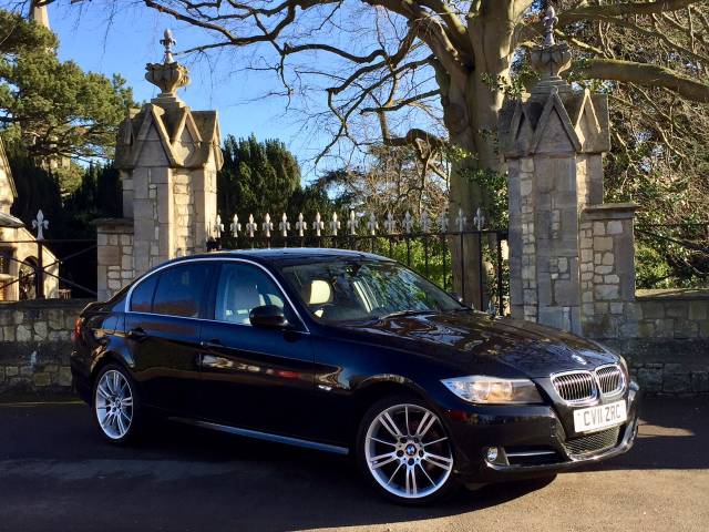 2011 BMW 3 Series 2.0 320i Exclusive Edition 4dr