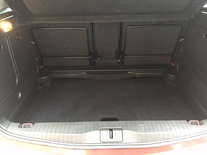 Vauxhall Meriva 1.4i 16V SE 5dr MPV Petrol Red