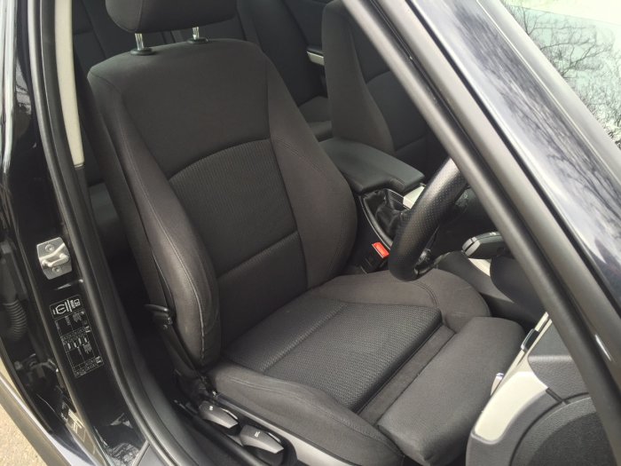 BMW 3 Series 2.0 318i Performance Edition 4dr Saloon Petrol Black