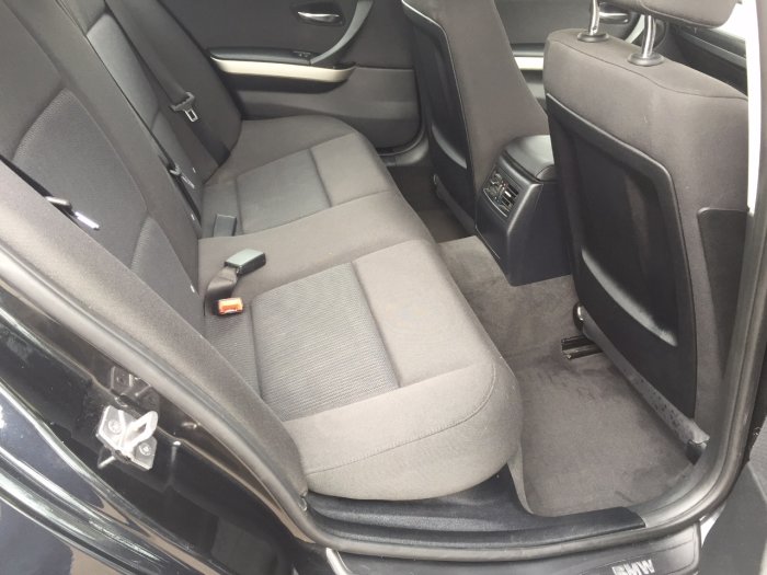 BMW 3 Series 2.0 318i Performance Edition 4dr Saloon Petrol Black